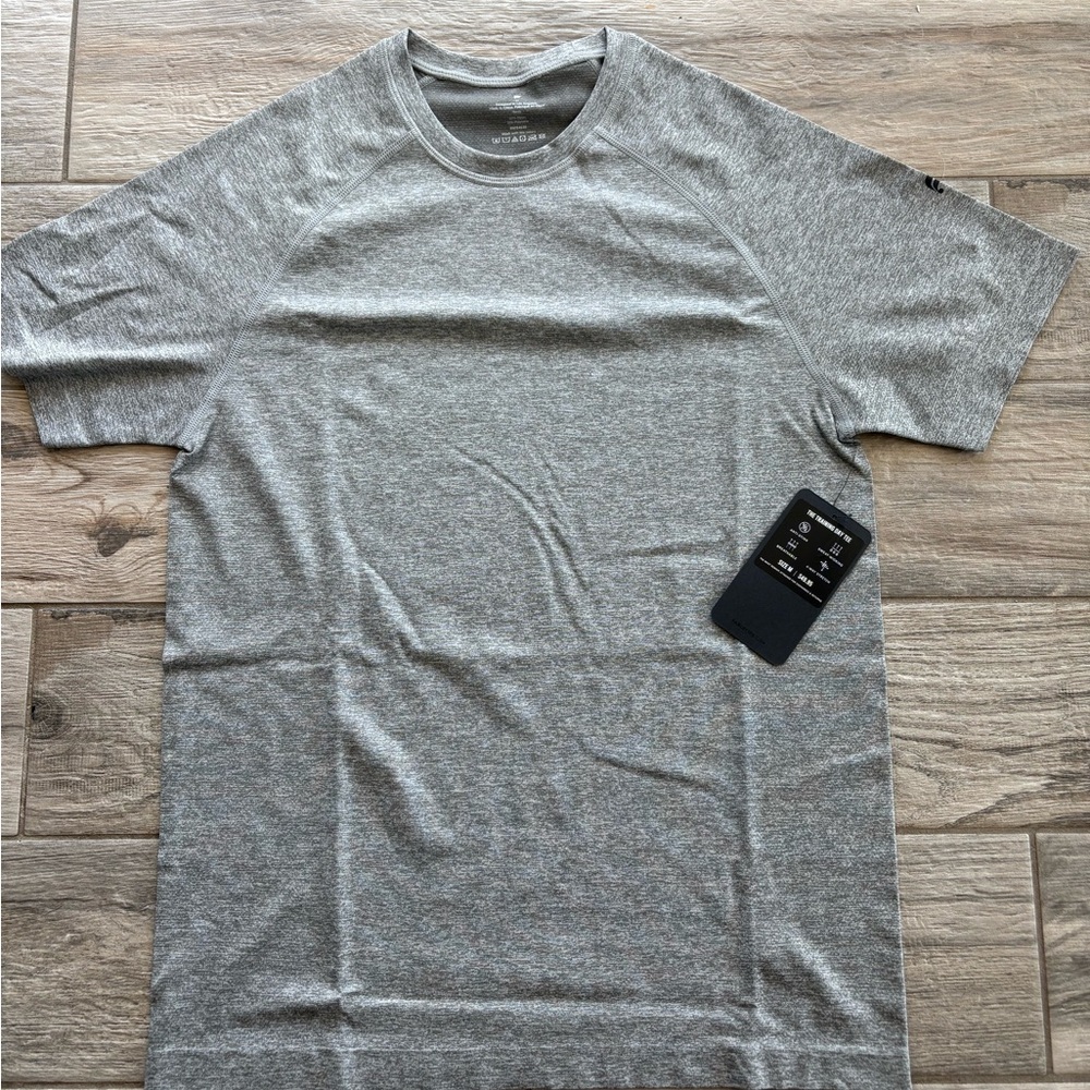 Men's Gray T-Shirt